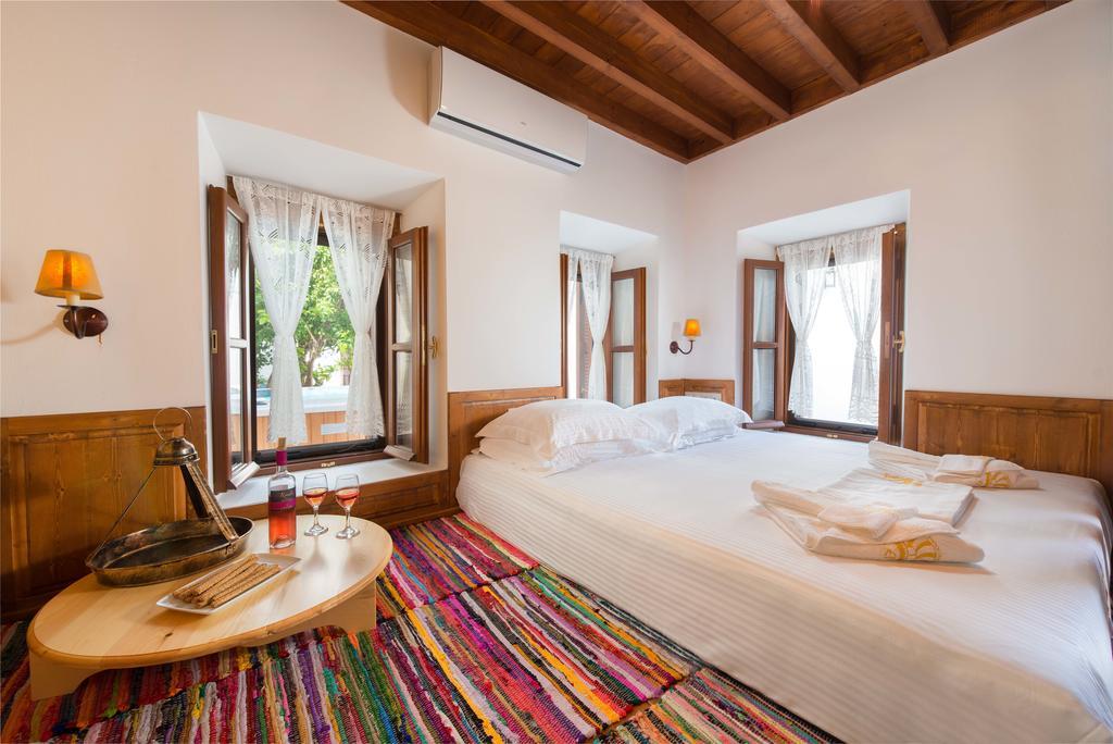 Villa Eftihia In Lindos Luaran gambar